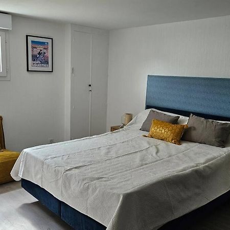 Appartement Cosy Neuf Saint-Sornin-Lavolps エクステリア 写真